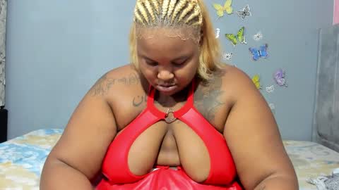 Snapshot of dahianajoss chatting on February 2025 05:57:02 AM Ebony Sex Dahian online show from February 2025 05:57:02 AM