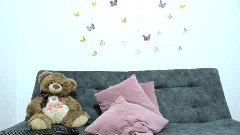 dahianaroa online show from February 2026 12:45:02 PM