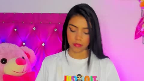 Snapshot of dahiangomezz chatting on January 2025 08:52:01 AM    online show from January 2025 08:52:01 AM