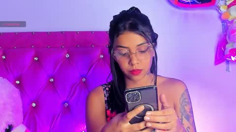 Snapshot of dahiangomezz chatting on February 2025 07:44:01 AM    online show from February 2025 07:44:01 AM