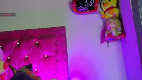 Snapshot of dahiangomezz chatting on February 2025 08:10:01 AM    online show from February 2025 08:10:01 AM