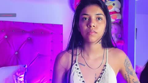 Snapshot of dahiangomezz chatting on February 2025 10:58:02 AM    online show from February 2025 10:58:02 AM