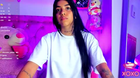 Snapshot of dahiangomezz chatting on March 2025 05:49:02 PM    online show from March 2025 05:49:02 PM