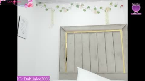 Dahlialee online show from February 2026 03:57:01 PM