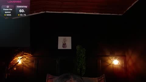 DAHYAN online show from November 2025 03:18:02 PM