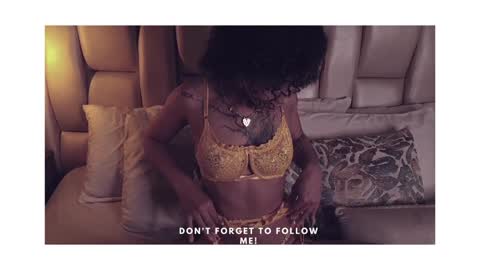 Daiana online show from January 2025 12:37:01 PM