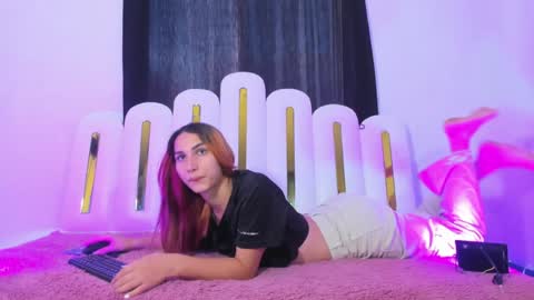 daicell juliana online show from December 2024 02:17:02 PM