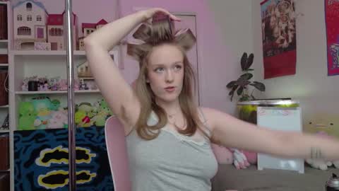 Daisy online show from April 2026 07:08:02 PM