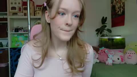 Daisy online show from April 2026 07:09:01 PM
