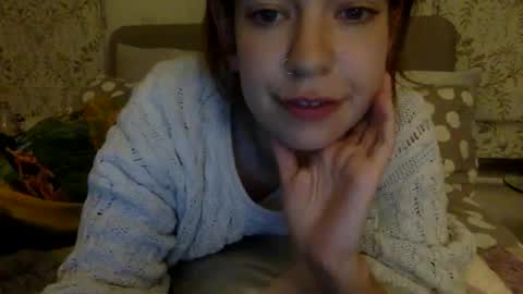 Snapshot of daisybaby699 chatting on October 2025 10:23:02 PM DaisyB3 online show from October 2025 10:23:02 PM