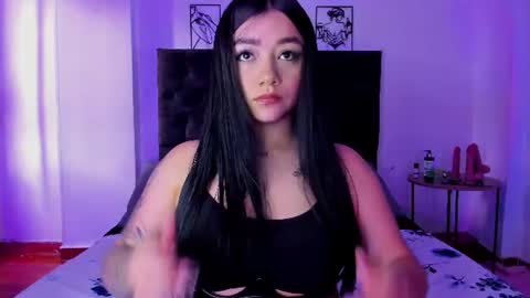 dakostelee1_ online show from August 2026 07:50:02 PM