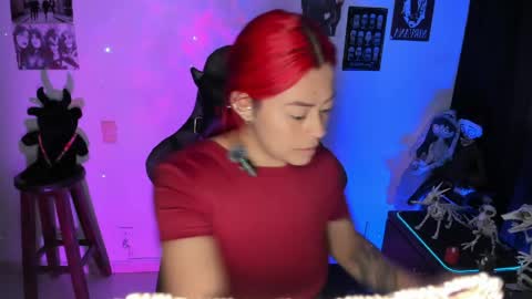 Dakota Crab online show from May 2026 09:23:02 PM
