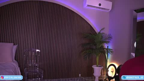 Snapshot of dakota_leex chatting on October 2025 03:03:02 AM dako online show from October 2025 03:03:02 AM