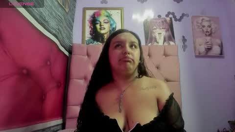 Mariana online show from September 2025 08:04:01 AM