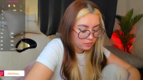 Snapshot of dakottaa__ chatting on May 2026 01:01:01 AM dakottaa__ online show from May 2026 01:01:01 AM