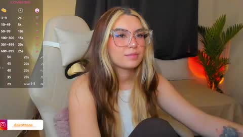 Snapshot of dakottaa__ chatting on May 2026 12:52:01 AM dakottaa__ online show from May 2026 12:52:01 AM