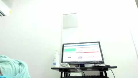 Snapshot of dalia_2 chatting on September 2025 11:49:02 PM Ren online show from September 2025 11:49:02 PM