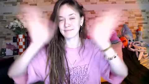 Dalia  online show from September 2025 09:25:02 AM