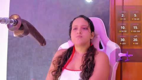 Dalia online show from November 2025 01:08:01 AM