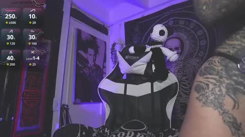 dalia_vorhees online show from November 2025 01:59:02 AM