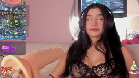 leila williams online show from December 2024 01:58:02 AM