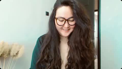 Dali online show from November 2025 05:49:01 AM