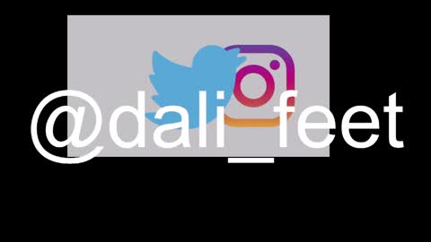 Snapshot of dalila_oficials chatting on May 2026 11:29:01 AM online show from May 2026 11:29:01 AM