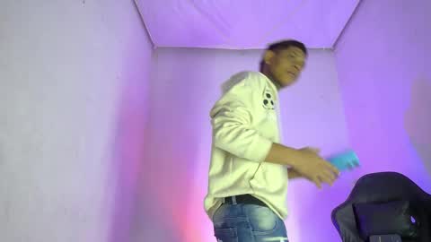 damar_felipe online show from December 2025 07:44:01 PM