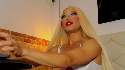         online show from February 2025 03:09:01 AM