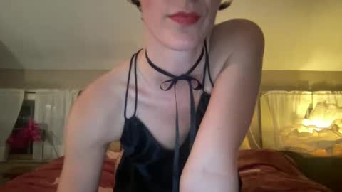 Snapshot of damedauphin chatting on September 2025 02:00:02 AM Montana online show from September 2025 02:00:02 AM