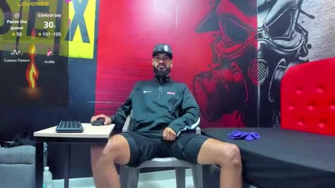 Snapshot of damian_shakur chatting on September 2025 11:15:01 AM damian_shakur online show from September 2025 11:15:01 AM
