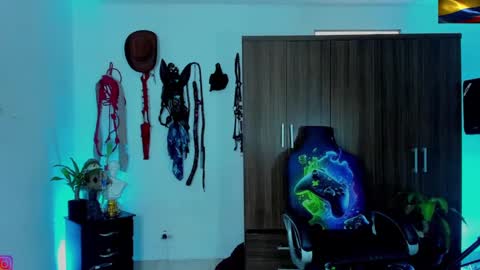 Damian torner online show from January 2025 07:07:01 PM