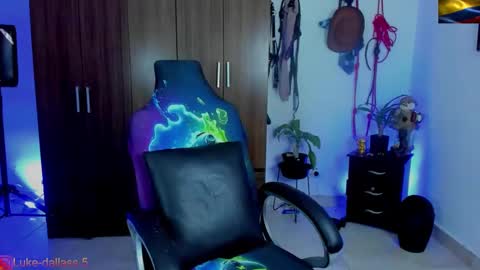 Damian torner online show from February 2025 10:39:02 AM