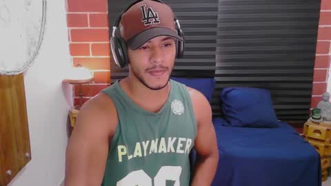 instagram damiannreed. online show from February 2025 05:58:02 PM