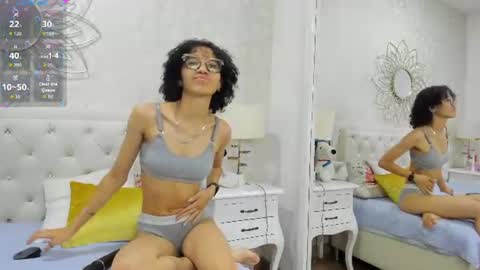 Snapshot of damianna_ chatting on July 2026 12:15:02 PM Damiana online show from July 2026 12:15:02 PM