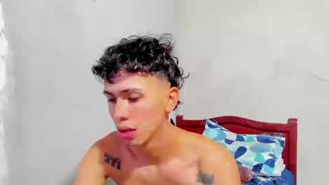 Snapshot of damien_444 chatting on September 2025 01:00:02 PM damien_444 online show from September 2025 01:00:02 PM