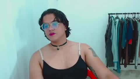 Diane Blosson online show from May 2026 01:13:01 AM