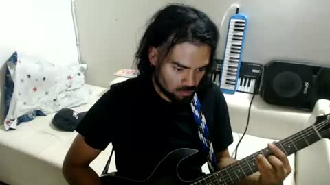 Snapshot of dan_khemeia chatting on June 2026 12:08:02 AM Dan Khemeia online show from June 2026 12:08:02 AM