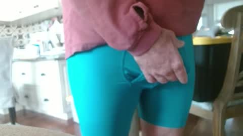 Snapshot of dan_va chatting on December 2024 01:14:01 PM Dan online show from December 2024 01:14:01 PM