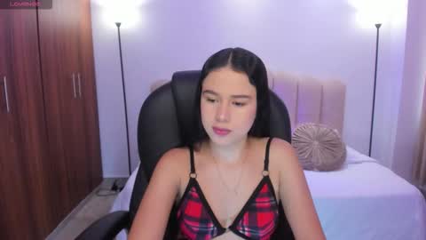 danaa_rouse online show from September 2025 07:17:01 PM