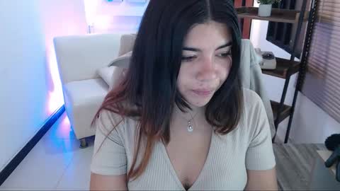 Veronica online show from September 2025 11:55:02 AM