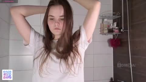 Snapshot of dangerouss_lady chatting on October 2025 03:46:02 PM Eva online show from October 2025 03:46:02 PM