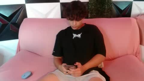 Snapshot of dani_cumboy chatting on December 2024 01:29:01 AM dani_cumboy online show from December 2024 01:29:01 AM