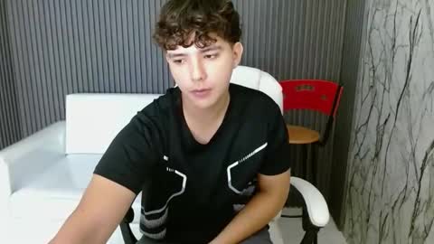 Snapshot of dani_cumboy chatting on September 2025 01:27:01 PM dani_cumboy online show from September 2025 01:27:01 PM