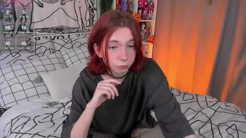 Snapshot of dani_mur chatting on October 2025 06:05:01 PM Daniel online show from October 2025 06:05:01 PM