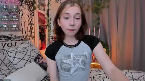 Snapshot of dani_mur chatting on November 2025 07:34:02 PM Daniel online show from November 2025 07:34:02 PM