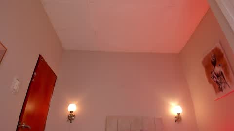 Snapshot of dani_skinny_ chatting on February 2025 11:53:01 AM Hi I am Dani online show from February 2025 11:53:01 AM