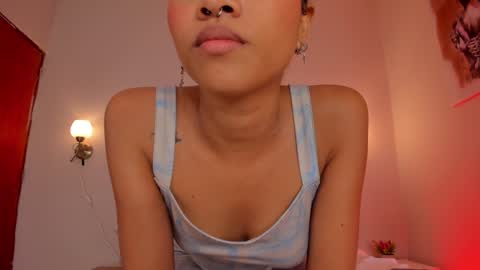 Snapshot of dani_skinny_ chatting on February 2025 05:56:02 PM Hi I am Dani online show from February 2025 05:56:02 PM