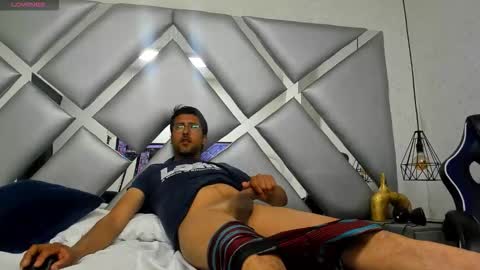 danidick_vc online show from November 2025 12:18:01 PM