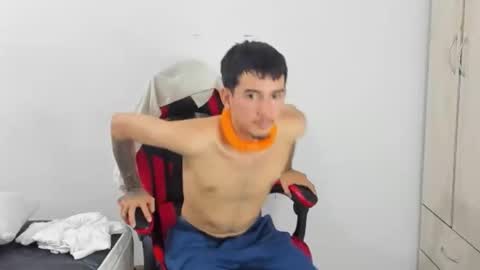 Snapshot of daniel_443 chatting on November 2025 06:15:01 AM DANIEL online show from November 2025 06:15:01 AM